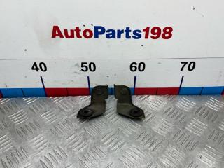 Кронштейн радиатора Nissan X-Trail 2003