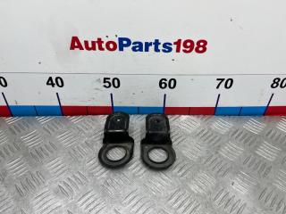 Кронштейн радиатора Nissan X-Trail 2003