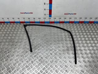 Уплотнитель стекла передний правый Chery Tiggo 8 2021 контрактная Уплотнитель стекла передний правый Chery Tiggo 8 2021