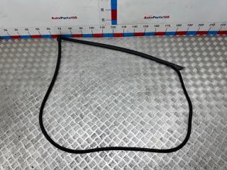 Уплотнитель двери передний левый Chery Tiggo 8 2021 контрактная Уплотнитель двери передний левый Chery Tiggo 8 2021