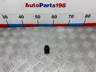 Форсунка омывателя Toyota Camry 2008 контрактная Форсунка омывателя Toyota Camry 2008