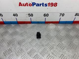 Форсунка омывателя Toyota Camry 2014 контрактная Форсунка омывателя Toyota Camry 2014