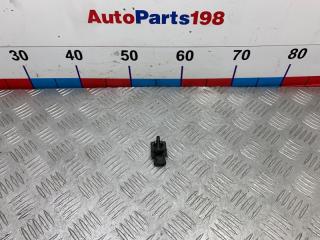 Форсунка омывателя Toyota Camry 2011 контрактная Форсунка омывателя Toyota Camry 2011