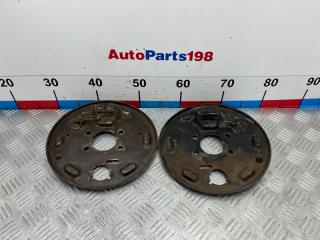 Щит опорный задний Nissan Pulsar 1999 контрактная Щит опорный задний Nissan Pulsar 1999