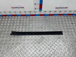 Уплотнитель двери нижний передний правый Chery Tiggo 7 Pro 2021