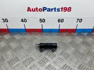 Запчасть фиксатор бардачка Chery Tiggo 7 Pro 2021