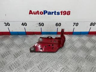 Кронштейн крыла левый Toyota Camry 2013