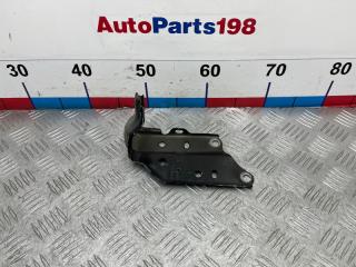 Кронштейн крыла правый Toyota Camry 2013