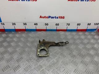 Запчасть кронштейн впускного коллектора Toyota Carina E 1996