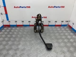 Запчасть педаль тормоза Toyota Carina E 1996