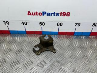 Запчасть кронштейн кпп Toyota Carina E 1996