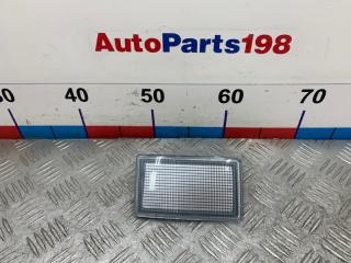 Запчасть отражатель в бампер передний левый Volkswagen Golf 1991 - 2000