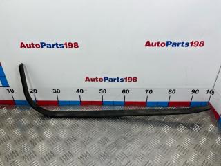 Запчасть накладка порога внутренняя Toyota Carina E 1992