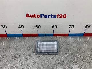 Запчасть отражатель в бампер передний правый Volkswagen Golf 1991 - 2000