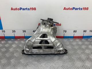 Запчасть коллектор выпускной Toyota Yaris 2004