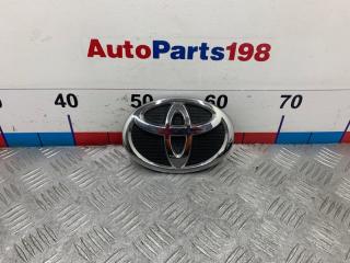 Эмблема Toyota Camry 2008