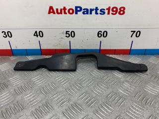 Фото запчасти воздуховод радиатора правый Toyota Camry 2003 контрактная запчасть Запчасть воздуховод радиатора правый Toyota Camry 2003