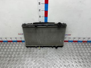 Радиатор охлаждения двигателя Toyota Camry 2011