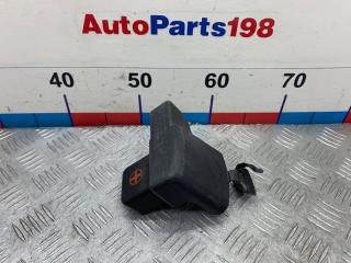 Фото запчасти крышка клеммы аккумулятора Toyota Camry 2008 контрактная запчасть Запчасть крышка клеммы аккумулятора Toyota Camry 2008