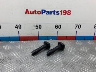 Запчасть замок сиденья Toyota Carina E 1993