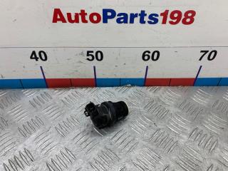 Фото запчасти насос омывателя Toyota Camry 2007 контрактная запчасть Запчасть насос омывателя Toyota Camry 2007