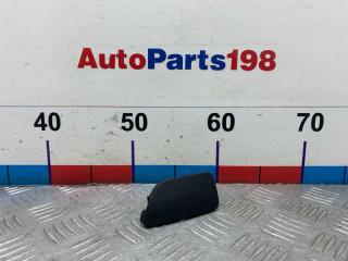 Запчасть заглушка правая Toyota Carina E 1994