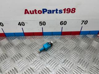 Запчасть датчик включения стопсигнала Toyota Raize 2020