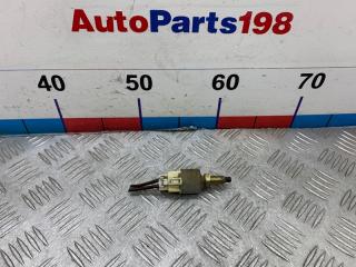 Фото запчасти датчик включения стопсигнала Toyota Land Cruiser Prado 2001 контрактная запчасть Запчасть датчик включения стопсигнала Toyota Land Cruiser Prado 2001