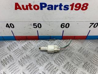 Запчасть датчик включения стопсигнала Toyota Camry 2012