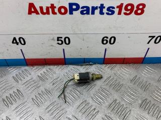 Фото запчасти датчик включения стопсигнала Toyota Land Cruiser Prado 2001 контрактная запчасть Запчасть датчик включения стопсигнала Toyota Land Cruiser Prado 2001