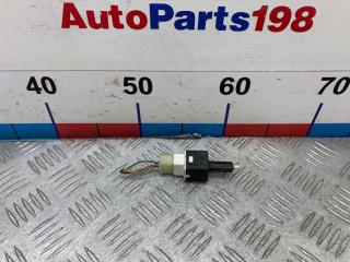Запчасть датчик включения стопсигнала Suzuki Grand Vitara 2004