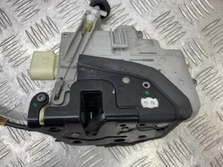 Замок двери передний правый Passat 2012 B7 CAXA