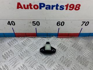 Датчик airbag передний Tiguan 2008 1 CAWA