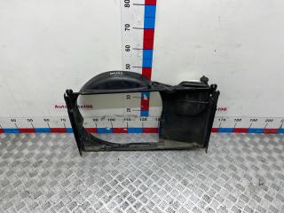 Кронштейн радиатора Toyota Mark 2 1999