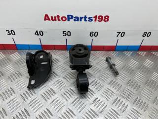 Опора двигателя правая Toyota Camry 2009