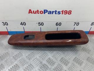 Накладка декоративная передняя правая Toyota Camry 2005