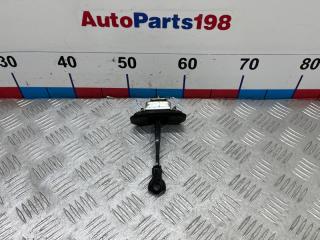 Ограничитель двери передний Nissan Qashqai 2008