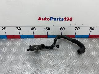 Фото запчасти трубка охлаждающей жидкости металлическая Volkswagen Tiguan 2012 контрактная запчасть Запчасть трубка охлаждающей жидкости металлическая Volkswagen Tiguan 2012