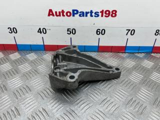 Кронштейн кпп левый Touran 2013 1T CTHA