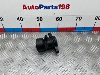 Патрубок воздушный Volkswagen Passat 2011