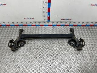 Запчасть балка задняя Toyota Yaris 2004