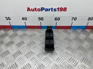 Блок управления стеклоподъемниками передний левый Toyota Camry 2014 новая Блок управления стеклоподъемниками передний левый Toyota Camry 2014