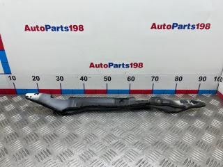 Запчасть уплотнитель крыла передний левый Chevrolet Cruze 2014