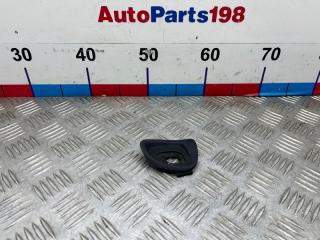 Заглушка правая Toyota Camry 2010
