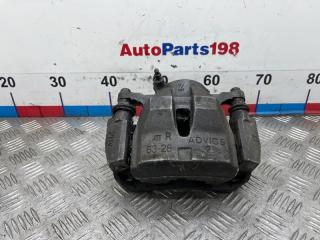 Запчасть суппорт тормозной передний правый Toyota RAV4 2010