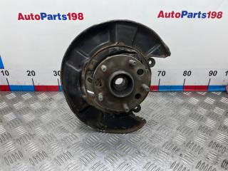 Щит опорный задний левый Toyota Highlander 2005