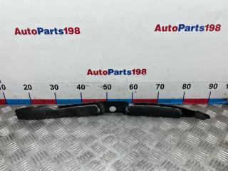 Фото запчасти уплотнитель крыла передний левый Volkswagen Tiguan 2009 контрактная запчасть Запчасть уплотнитель крыла передний левый Volkswagen Tiguan 2009