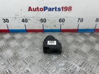 Запчасть моторчик заслонки печки Chevrolet Tahoe 1999