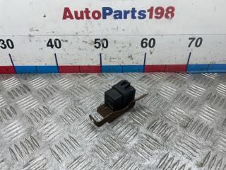 Запчасть реле Chevrolet Tahoe 1999