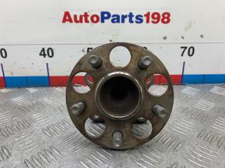 Запчасть ступица задняя Toyota Prius 2010